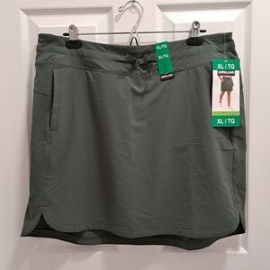 Kirkland Signature Active Skort Green Ladies Size XL Activewear Stretch NWT